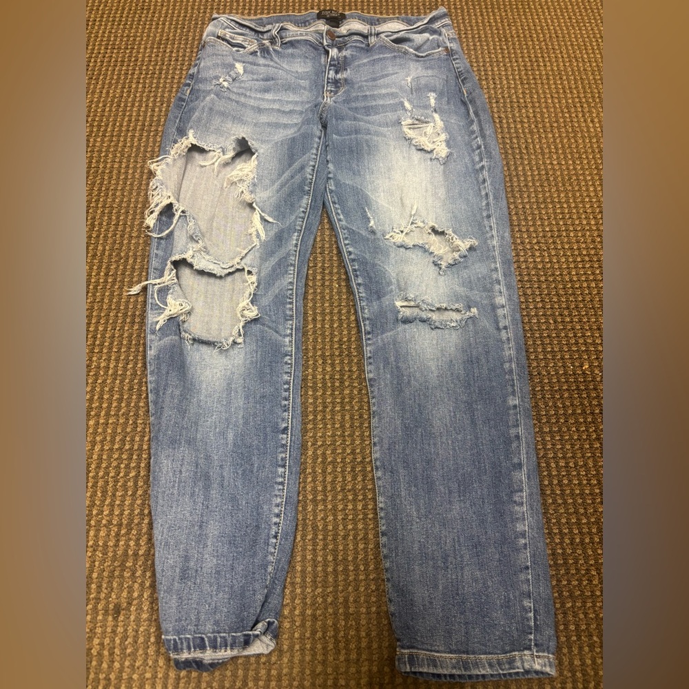 Judy Blue Jeans Women’s Boyfriend Distressed Denim Pants 13/31